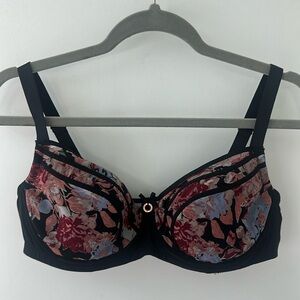 ❌ s o l d ❌ Britney Spears Intimates Bra